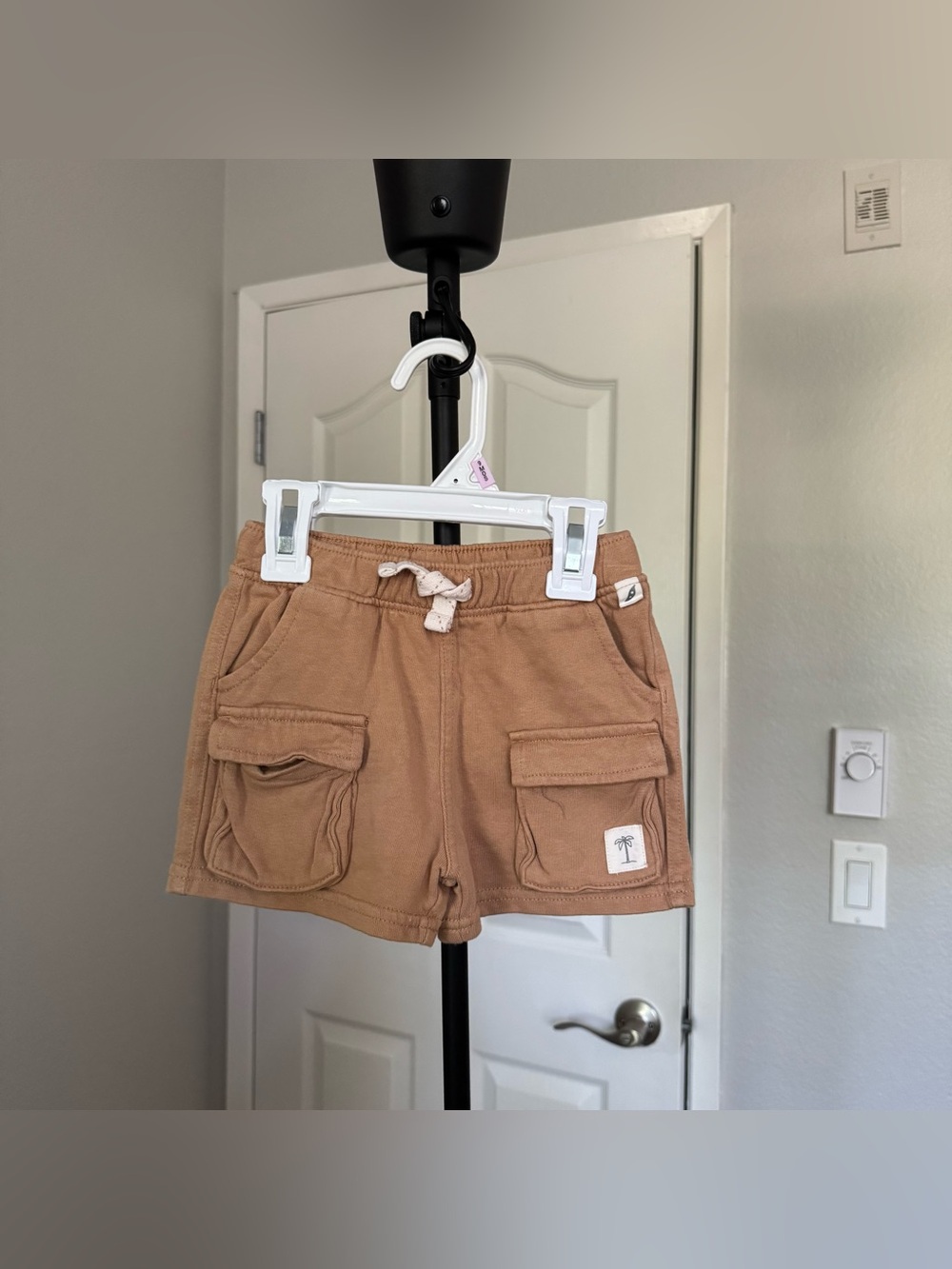 Easy Peasy Cargo Sweatshorts